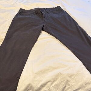 AG Adriano Goldschmied The Graduate Tailored Leg Pants in Charcoal
